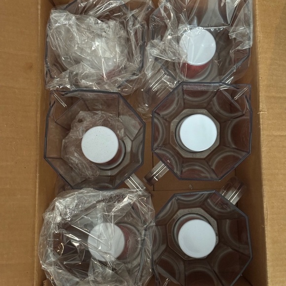 Case of Six 52oz Budweiser Polar Pitchers. Cooling Centre For Ice Cubes. - Picture 10 of 12